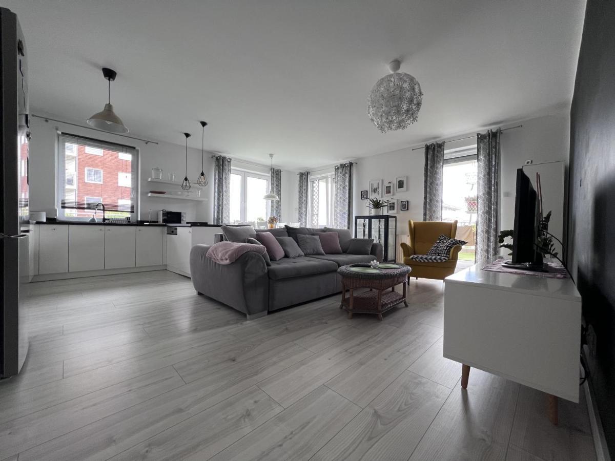 Apartament Z Tarasem Na Osiedlu Rakownica Jelenia Góra Eksteriør bilde