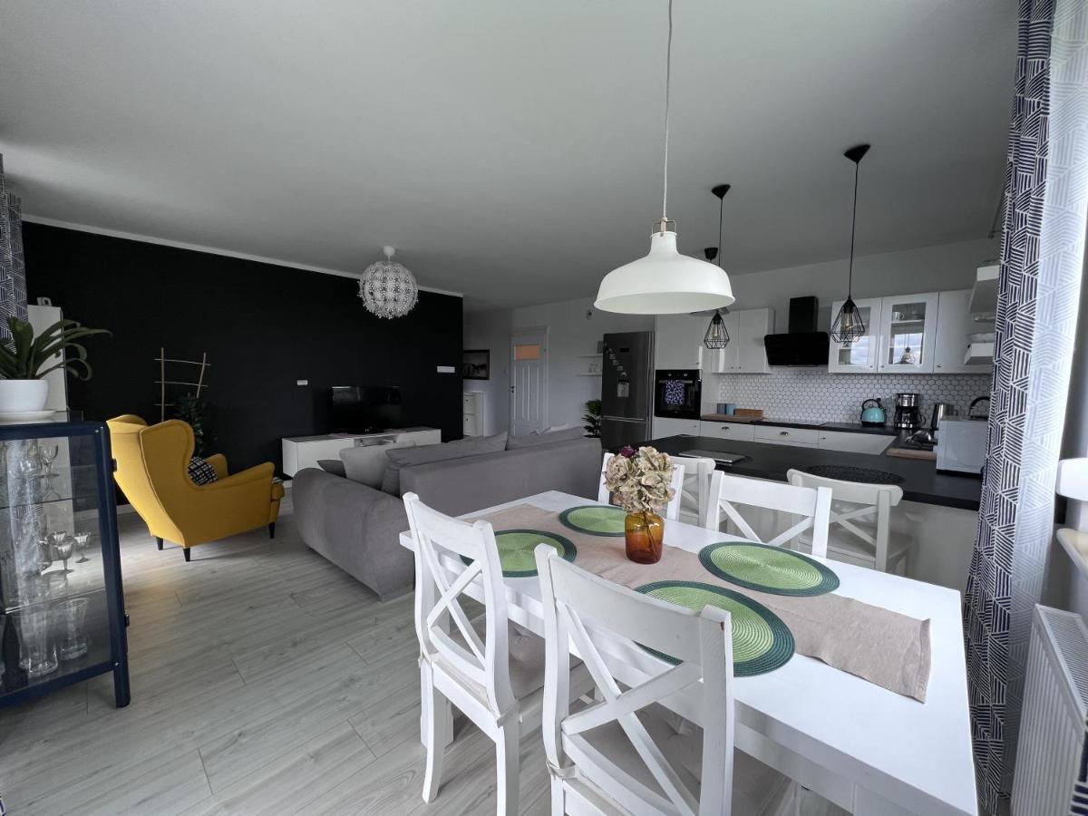 Apartament Z Tarasem Na Osiedlu Rakownica Jelenia Góra Eksteriør bilde