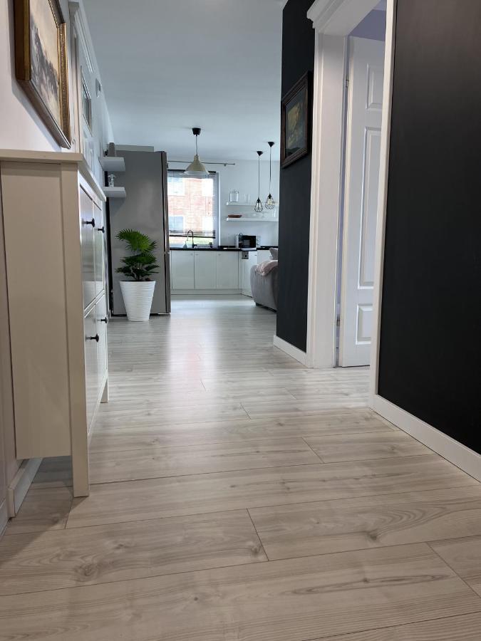 Apartament Z Tarasem Na Osiedlu Rakownica Jelenia Góra Eksteriør bilde
