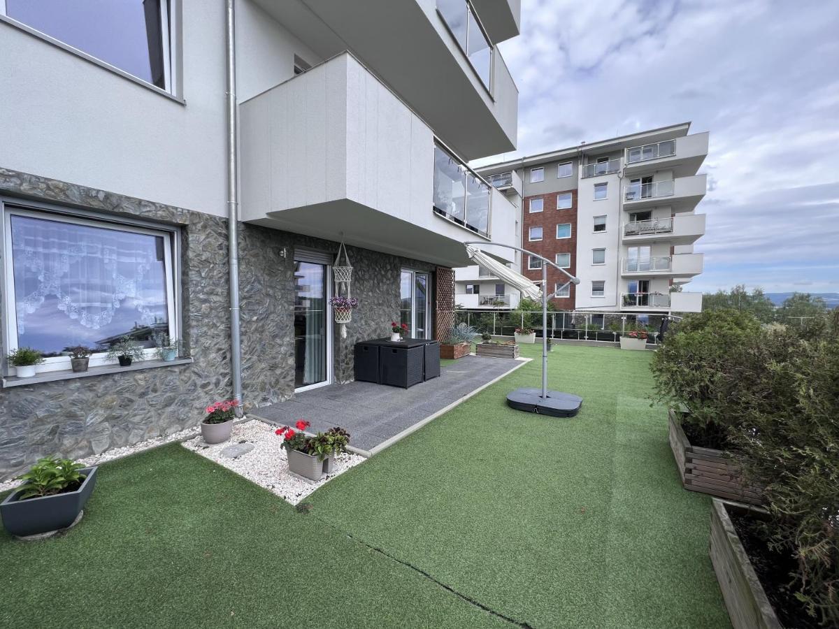 Apartament Z Tarasem Na Osiedlu Rakownica Jelenia Góra Eksteriør bilde